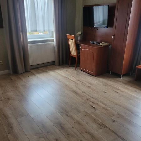 Hotel Arkadia Konskie Luaran gambar